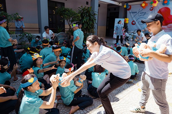 Hình ảnh lịch sử hoạt động